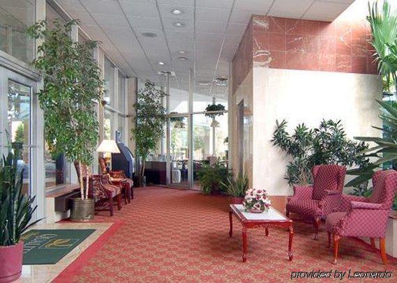 Quality Inn & Conference Center Maple Shade ภายใน รูปภาพ